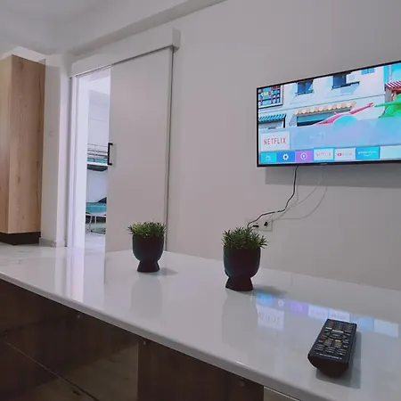 شقة Azure Dream *