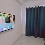Azure Dream Apartment Paralimni